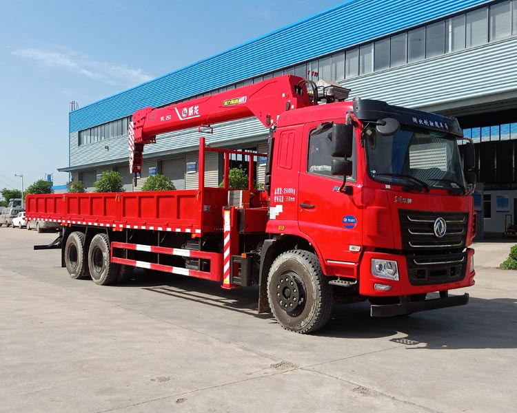 程力威牌CLW5250JSQ6SZ型隨車起重運(yùn)輸車